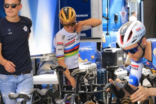 Remco Evenepoel, Soudal Quick-Step, during the warm, during the Criterium du Dauphine 2025, Cycling event, Stage 4, Individual Time Trial, Charmes-sur-Rhone > Saint-Peray (17,4 Km) on 11 June 2025 in Saint-Peray, France - during Criterium du Dauphine 2025 - Stage 4, Street Cycling race in France, France, June 11 2025  Copyright: xStefanoxCavasino IPAxSportx xipa-agency.netx xx IPA_58916655 IPA_Agency_IPA58916655