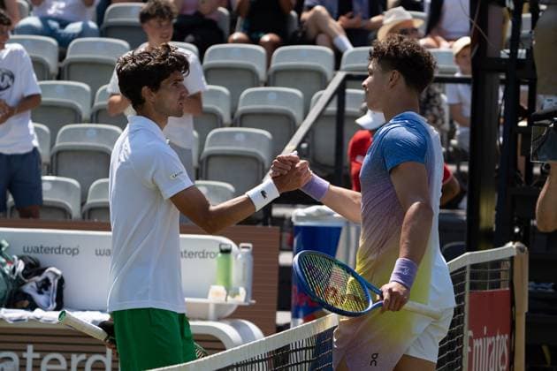 Handshake between Ben Shelton and Pierre Hughes Herbert, Ben Shelton vs Pierre Hughes Herbert, Tennis, ATP Tournament, Boss Open, Center Court, Round of 16, 11 06 2025, Ben Shelton vs Pierre Hughes Herbert, Tennis, ATP Tournament, Boss Open, Center Court, Round of 16, 11 06 2025, Stuttgart Copyright: xEibner-Pressefoto EdwardxCheungx EP_ECG