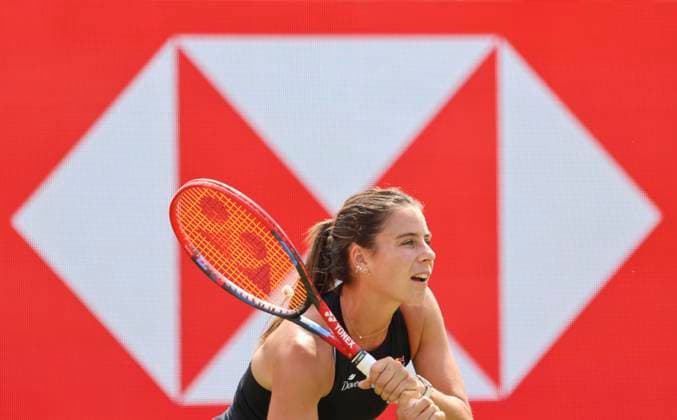 11th June 2025; HSBC Championships, Queen s Club, West Kensington, London, England: HSBC Womens Championships queens Club, Day 3, Emma Navarro (USA) plays a backhand shot against Beatriz Haddad Maia (BRA)  ActionPlus12800250 HongboxChen