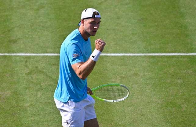 Jan Lennard Struff GER jubilation, joy, emotion, emotional, jubilant, lucky, happy, tennis men BOSS Open ATP 250 Stuttgart 2025 Weissenhof BOSS Open ATP 250 Stuttgart 2025