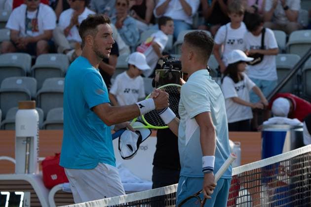 Handshake between Jan Lennard Struff and Jiri Lehecja, Jan Lennard Struff vs Jiri Lehecja, Tennis, ATP Tournament, Boss Open, Center Court, Round of 16, 11 06 2025, Jan Lennard Struff vs Jiri Lehecja, Tennis, ATP Tournament, Boss Open, Center Court, Round of 16, 11 06 2025, Stuttgart Copyright: xEibner-Pressefoto EdwardxCheungx EP_ECG