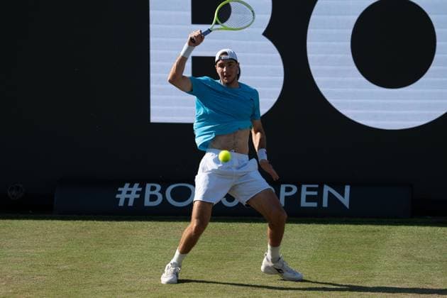 Jan Lennard Struff forehand, Action, Jan Lennard Struff vs Jiri Lehecja, Tennis, ATP Tournament, Boss Open, Center Court, Round of 16, 11 06 2025, Jan Lennard Struff vs Jiri Lehecja, Tennis, ATP Tournament, Boss Open, Center Court, Round of 16, 11 06 2025, Stuttgart Copyright: xEibner-Pressefoto EdwardxCheungx EP_ECG