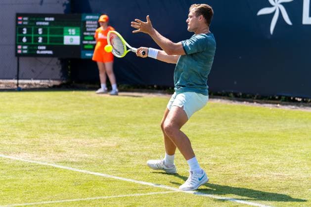 2025-06-11 2025 Libema Open Grass Court Championships ROSMALEN, NETHERLANDS - JUNE 11: Bart Stevens of the Netherlands in action during Day Three of 2025 Libema Open Grass Court Championships at Autotron on June 11, 2025 in Rosmalen, Netherlands. (Photo by Joris Verwijst BSR Agency) Rosmalen Netherlands Content not available for redistribution in The Netherlands directly or indirectly through any third parties. Copyright: xBSRxAgencyx