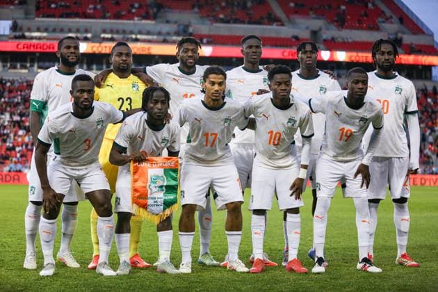 Canada v Ivory Coast - International Friendly, Länderspiel, Nationalmannschaft The Cote D Ivoire starting lineup stands at the Canadian Shield Tournament game between Canada and Cote D Ivoire at BMO Field in Toronto, Ontario, Canada, on June 10, 2025. Toronto Ontario Canada  Copyright: xIndrawanxKumalax originalFilename:kumala-canadian250610_npBbF.jpg