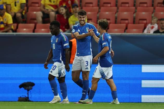 Tommaso Baldanzi (Italy U21, U 21 Matteo Ruggeri (Italy U21)Wilfried Gnonto (Italy U21) celebrates after scoring his teams first goal during the UEFA Under 21 Slovakia 2025 match between Italy U21 1-0 Romania U21 at Malatinsky Stadium Stadium on June 11, 2025 in Trnava, Slovakia. Noxthirdxpartyxsales  (294654666)