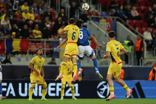 Matei Ilie (Romania U21, U 21 Cesare Casadei (Italy U21) during the UEFA Under 21 Slovakia 2025 match between Italy U21 1-0 Romania U21 at Malatinsky Stadium Stadium on June 11, 2025 in Trnava, Slovakia. Noxthirdxpartyxsales  (294654801)