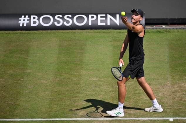 Justin Engel GER Action Serve Tennis Men BOSS Open ATP 250 Stuttgart 2025 Weissenhof BOSS Open ATP 250 Stuttgart 2025
