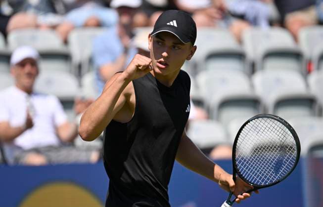 Justin Engel GER jubilation, joy, emotion, emotional, jubilant, lucky, happy, tennis men BOSS Open ATP 250 Stuttgart 2025 Weissenhof BOSS Open ATP 250 Stuttgart 2025