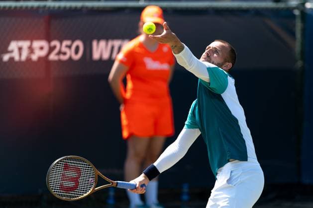 2025-06-12 2025 Libema Open Grass Court Championships ROSMALEN, NETHERLANDS - JUNE 12: Daniel Evans of Great Britain in action during Day Four of 2025 Libema Open Grass Court Championships at Autotron on June 12, 2025 in Rosmalen, Netherlands. Rosmalen Autotron Netherlands Content not available for redistribution in The Netherlands directly or indirectly through any third parties. Copyright: xJorisxVerwijstx