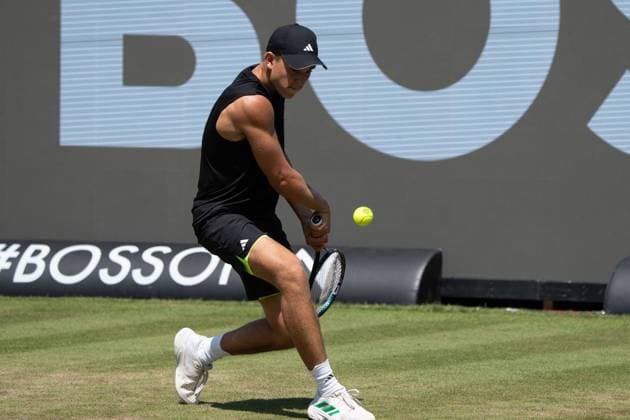 Justin Engel Ruckhand, Action, Alex Michelsen vs Justin Engel, Tennis, ATP Tournament, Boss Open, Center Court, Round of 16, 11 06 2025, Alex Michelsen vs Justin Engel, Tennis, ATP Tournament, Boss Open, Center Court, Round of 16, 11 06 2025, Stuttgart Copyright: xEibner-Pressefoto EdwardxCheungx EP_ECG