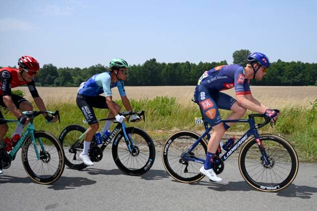 Criterium du Dauphine 2025 Stage 5 MACON, FRANCE - JUNE 12 : Leijnse Enzo (NED) of Team Picnic PostNL, Thierry Pierre (FRA) of Arkea - B&B Hotels, Labrosse Jordan (FRA) of Decathlon AG2R La Mondiale Team during stage 5 of the 77th edition of Criterium du Dauphine Libere an UCI World Tour 2.UWT cycling road race stage for Men Elite of 183 km with start in Saint-Priest and finish in Macon on June 12, 2025 in Macon, France, 12 06 2025 ( Motordriver Kenny Verfaillie - Macon France  Copyright: xVincentxKalutx