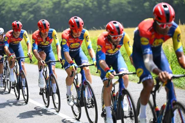 Criterium du Dauphine 2025 Stage 5 MACON, FRANCE - JUNE 12 : Stuyven Jasper (BEL) of Lidl - Trek with teammates during stage 5 of the 77th edition of Criterium du Dauphine Libere an UCI World Tour 2.UWT cycling road race stage for Men Elite of 183 km with start in Saint-Priest and finish in Macon on June 12, 2025 in Macon, France, 12 06 2025 ( Motordriver Kenny Verfaillie - Macon France  Copyright: xVincentxKalutx