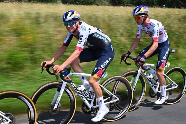 Criterium du Dauphine 2025 Stage 5 MACON, FRANCE - JUNE 12 : Van Gils Maxim (BEL) of Red Bull - BORA - Hansgrohe, Hajek Alexander (AUT) of Red Bull - BORA - Hansgrohe during stage 5 of the 77th edition of Criterium du Dauphine Libere an UCI World Tour 2.UWT cycling road race stage for Men Elite of 183 km with start in Saint-Priest and finish in Macon on June 12, 2025 in Macon, France, 12 06 2025 ( Motordriver Kenny Verfaillie - Macon France  Copyright: xVincentxKalutx