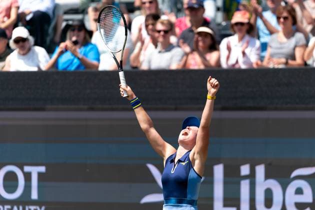 2025-06-12 2025 Libema Open Grass Court Championships ROSMALEN, NETHERLANDS - JUNE 12: Suzan Lamens of the Netherlands celebrating her sides win during Day Four of 2025 Libema Open Grass Court Championships at Autotron on June 12, 2025 in Rosmalen, Netherlands. Rosmalen Autotron Netherlands Content not available for redistribution in The Netherlands directly or indirectly through any third parties. Copyright: xJorisxVerwijstx