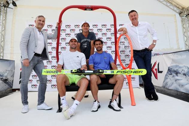 BAU Stuttgart Tennis , BOSS Open, press event Ischgl in Tyrol is the venue for a new tennis event in December, from left to right Günther Zangerl, Mischa Zverev, Tommy Haas, Fabio Fognini, tournament director Edwin Weindorfer
