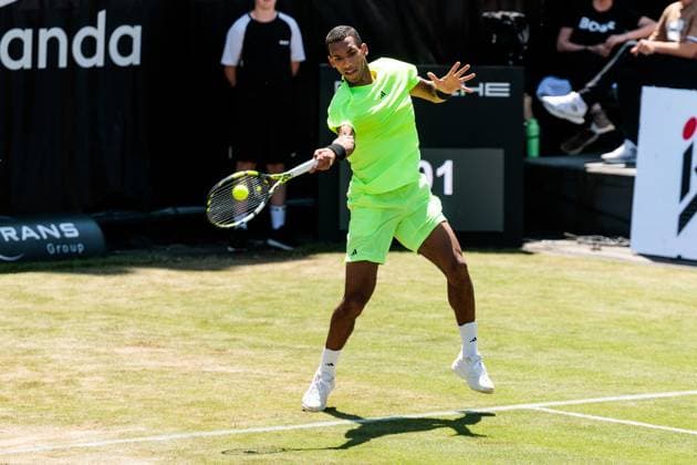 BOSS OPEN ATP250 12 06 2025 Felix Auger Aliassime CAN in his match against Giovanni Mpetshi Perricard FRA BOSS OPEN ATP250 Stuttgart, Tennisclub Weissenhof on 12 06 2025 Copyright: xBEAUTIFULxSPORTS Wunderlx