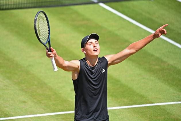 Justin ENGEL GER , cheering,joy,enthusiasm,action,single picture,cropped single motif,half figure,half figure Tennis Boss Open 2025 on 12 06 2025 at the Weissenhof in Stuttgart, Â
