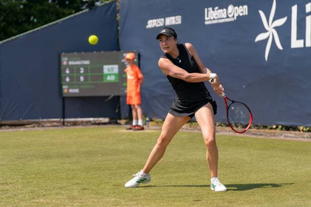 2025-06-12 2025 Libema Open Grass Court Championships Autotron ROSMALEN, NETHERLANDS - JUNE 12: Elena-Gabriela Ruse of Romania during the 2025 Libema Open Grass Court Championships at Autotron on June 12, 2025 in Rosmalen, Netherlands. Rosmalen Autotron Netherlands Content not available for redistribution in The Netherlands directly or indirectly through any third parties. Copyright: xMarleenxFouchierx