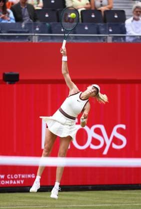 HSBC Tennis Championships, Day Four, Queens Club, London, UK - 12 Jun 2025 Katie Boulter (GBR) in action during her second round match against Diana Shnaider during the 2025 HSBC Tennis Championship at Queens Club London Queens Club London GBR, UK NEWSPAPERS OUT Copyright: xMarkxGreenwoodx