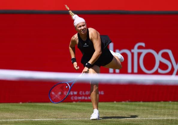 HSBC Tennis Championships, Day Four, Queens Club, London, UK - 12 Jun 2025 Diana Shnaider in action during her second round match against Katie Boulter (GBR) during the 2025 HSBC Tennis Championship at Queens Club London Queens Club London GBR, UK NEWSPAPERS OUT Copyright: xMarkxGreenwoodx