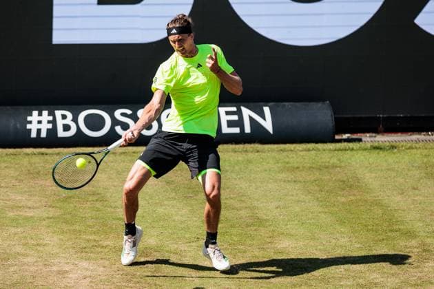 BOSS OPEN ATP250 12 06 2025 Alexander Zverev GER in match against Corentin Moutet FRA BOSS OPEN ATP250 Stuttgart, Tennisclub Weissenhof on 12 06 2025 Copyright: xBEAUTIFULxSPORTS Wunderlx