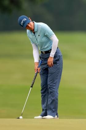 Meijer LPGA, Golf Damen Classic for Simply Give BELMONT, MICHIGAN - JUNE 12: Azahara Munoz of San Pedro de Alcantara, Spain lines up her putt on the 8th green during the first round of the Meijer LPGA Classic for Simply Give golf tournament at Blythefield Country Club in Belmont, MI, USA Thursday, June 12, 2025. Belmont Michigan United States  Copyright: xAmyxLemusx originalFilename:lemus-meijerlp250612_npv2y.jpg