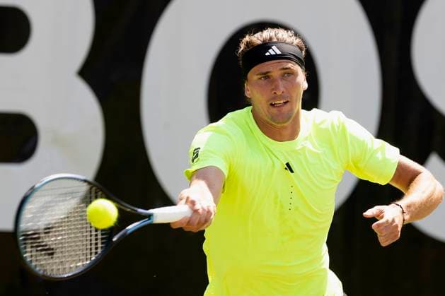 Alexander Zverev Germany during his match against Corentin Moutet France 12 06 2025, Tennis, Boss Open ATP 250, GER, Stuttgart, TC Weissenhof Copyright: HMBxMedia xHeikoxBecker