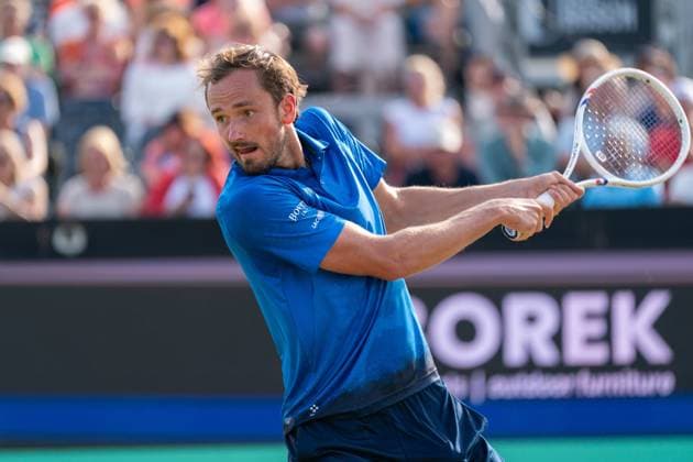 2025-06-12 2025 Libema Open Grass Court Championships Autotron ROSMALEN, NETHERLANDS - JUNE 12: Daniil Medvedev of Russia during the 2025 Libema Open Grass Court Championships at Autotron on June 12, 2025 in Rosmalen, Netherlands. Rosmalen Autotron Netherlands Content not available for redistribution in The Netherlands directly or indirectly through any third parties. Copyright: xMarleenxFouchierx