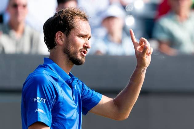 2025-06-12 2025 Libema Open Grass Court Championships ROSMALEN, NETHERLANDS - JUNE 12: Daniil Medvedev of Russia reacts during Day Four of 2025 Libema Open Grass Court Championships at Autotron on June 12, 2025 in Rosmalen, Netherlands. Rosmalen Autotron Netherlands Content not available for redistribution in The Netherlands directly or indirectly through any third parties. Copyright: xJorisxVerwijstx
