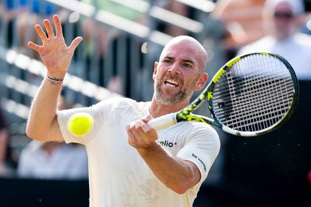 2025-06-12 2025 Libema Open Grass Court Championships ROSMALEN, NETHERLANDS - JUNE 12: Adrian Mannarino of France in action during Day Four of 2025 Libema Open Grass Court Championships at Autotron on June 12, 2025 in Rosmalen, Netherlands. Rosmalen Autotron Netherlands Content not available for redistribution in The Netherlands directly or indirectly through any third parties. Copyright: xJorisxVerwijstx