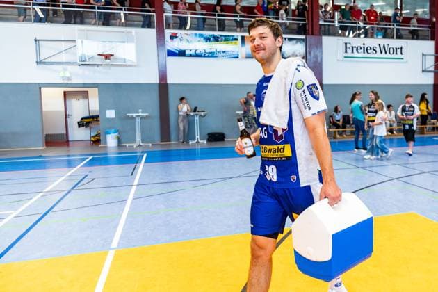 12 06 2025, GER, handball, men, one-day professional, cult club ThSV Eisenach as part of the festival weeks for the 1250th anniversary of the salt city Malte Donker ThSV Eisenach,39 36433 Bad Salzungen Werner Seelenbinder Halle Thuringia Germany