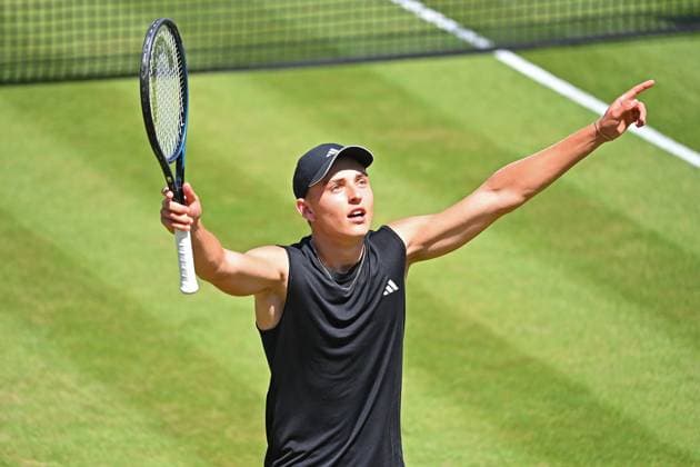 Justin ENGEL GER , cheering,joy,enthusiasm,action,single picture,cropped single motif,half figure,half figure Tennis Boss Open 2025 on 12 06 2025 at the Weissenhof in Stuttgart,