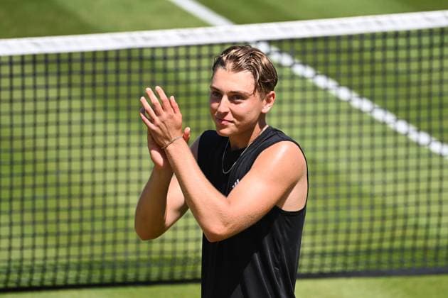 Justin ENGEL GER , cheering,joy,enthusiasm,action,single picture,cropped single motif,half figure,half figure Tennis Boss Open 2025 on 12 06 2025 at the Weissenhof in Stuttgart,