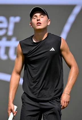 Justin Engel GER Disappointed after missed chance Gesture Gesture Tennis Men BOSS Open ATP 250 Stuttgart 2025 Weissenhof BOSS Open ATP 250 Stuttgart 2025
