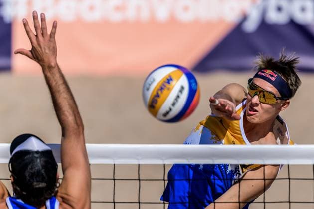 250613 Jonatan Hellvig of Sweden in men s Beach Pro Tour beach volleyball group stage match on June 13, 2025 in Malmö Photo Mathilda Schuler BILDBYRAN kod MA MA0822 beachvolleyboll beach volleyball sandvolleyball beach volleyball beach pro tour malmö bbeng  Copyright: MATHILDAxSCHULER BB250613MA036