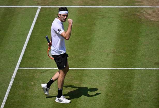 Taylor Fritz USA cheers, joy, emotion, emotional, jubilant, lucky, happy, tennis men BOSS Open ATP 250 Stuttgart 2025 Weissenhof BOSS Open ATP 250 Stuttgart 2025