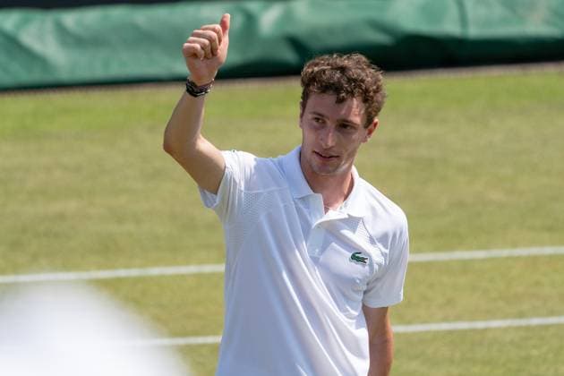 2025-06-13 2025 Libema Open Grass Court Championships Autotron ROSMALEN, NETHERLANDS - JUNE 13: Ugo Humbert of France during the 2025 Libema Open Grass Court Championships at Autotron on June 13, 2025 in Rosmalen, Netherlands. Rosmalen Autotron Netherlands Content not available for redistribution in The Netherlands directly or indirectly through any third parties. Copyright: xMarleenxFouchierx