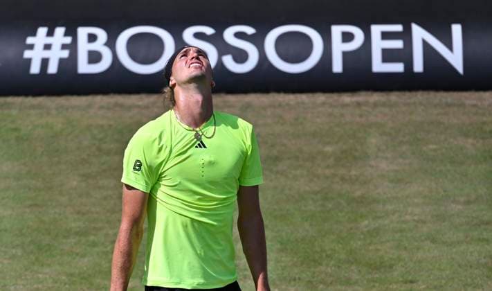 Alexander Zverev GER is disappointed after missing a chance Gesture Gesture Tennis Men BOSS Open ATP 250 Stuttgart 2025 Weissenhof BOSS Open ATP 250 Stuttgart 2025