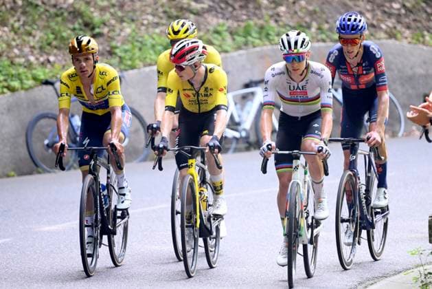 Criterium du Dauphine 2025 Stage 6 COMBLOUX, FRANCE - JUNE 13 : Evenepoel Remco (BEL) of Soudal - Quick Step, Vingegaard Jonas (DEN) of Team Visma - Lease a Bike, Pogacar Tadej (SLO) of UAE Team Emirates - XRG, Bardet Romain (FRA) of Team Picnic PostNL during stage 6 of the 77th edition of Criterium du Dauphine Libere an UCI World Tour 2.UWT cycling road race stage for Men Elite of 126.7 km with start in Valserhone and finish in Combloux on June 13, 2025 in Combloux, France, 13 06 2025 ( Motordriver Kenny Verfaillie - Combloux France  Copyright: xVincentxKalutx