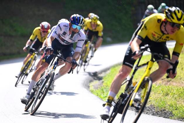 Criterium du Dauphine 2025 Stage 6 COMBLOUX, FRANCE - JUNE 13 : Lipowitz Florian (GER) of Red Bull BORA - Hansgrohe during stage 6 of the 77th edition of Criterium du Dauphine Libere an UCI World Tour 2.UWT cycling road race stage for Men Elite of 126.7 km with start in Valserhone and finish in Combloux on June 13, 2025 in Combloux, France, 13 06 2025 ( Motordriver Kenny Verfaillie - Combloux France  Copyright: xVincentxKalutx