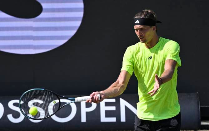 Alexander Zverev GER Action Tennis Men BOSS Open ATP 250 Stuttgart 2025 Weissenhof BOSS Open ATP 250 Stuttgart 2025