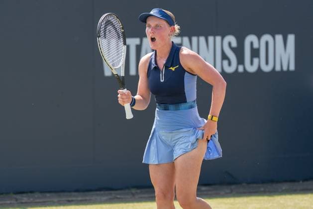 2025-06-13 2025 Libema Open Grass Court Championships Autotron ROSMALEN, NETHERLANDS - JUNE 13: Suzan Lamens of The Netherlands during the 2025 Libema Open Grass Court Championships at Autotron on June 13, 2025 in Rosmalen, Netherlands. Rosmalen Autotron Netherlands Content not available for redistribution in The Netherlands directly or indirectly through any third parties. Copyright: xMarleenxFouchierx