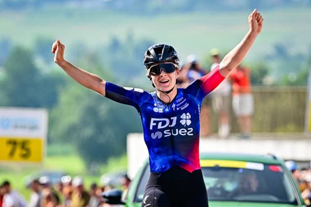 Amber KRAAK wins 2nd stage Tour de Suisse Women 2025 Amber KRAAK Netherlands FDJ SUEZ wins second stage of the 5 Tour de Suisse Women 2025 UCI Women™s WorldTour 2025 on June 13, 2025 Gstaad to Oberkirch 161 7km