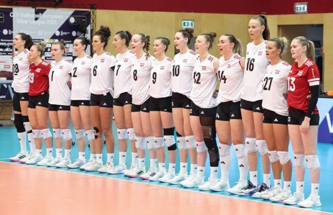Volleyball, Frauen CEV European Silver League, Lettland - Österreich VOLLEYBALL - CEV EVSLW, LAT vs AUT AMSTETTEN,AUSTRIA,13.JUN.25 - VOLLEYBALL - CEV European Silver League Women, OEVV international match, Länderspiel, Nationalmannschaft Latvia vs Austria. Image shows the team of Austria.  GEPAxpictures xHaraldxSteiner