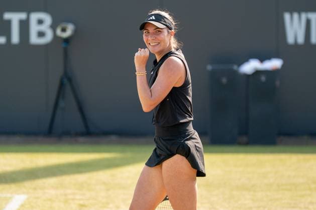 2025-06-13 2025 Libema Open Grass Court Championships Autotron ROSMALEN, NETHERLANDS - JUNE 13: Elena-Gabriela Ruse of Romania during the 2025 Libema Open Grass Court Championships at Autotron on June 13, 2025 in Rosmalen, Netherlands. Rosmalen Autotron Netherlands Content not available for redistribution in The Netherlands directly or indirectly through any third parties. Copyright: xMarleenxFouchierx