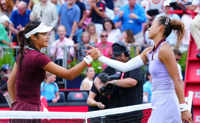 Tennis, WTA-Turnier in London, Queens Club Emma Raducanu after her quarter final defeat to Qinwen Zheng Queen s Club Championships, Day 5, Queen s Club, West Kensington, London - 13 Jun 2025  Copyright: xJavierxGarcia Shutterstockx 15354720t