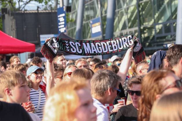 13 06 2025, xgox, Handball, EHF Champions League, Opening Party emspor, v l symbol photo, symbol image, fans, spectators, audience, Magdeburg Cologne