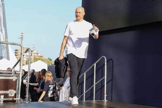 13 06 2025, xgox, Handball, EHF Champions League, Opening Party emspor, v l Daniel Pettersson Magdeburg, 11 Cologne