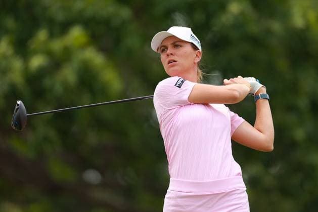 Meijer LPGA, Golf Damen Classic for Simply Give BELMONT, MICHIGAN - JUNE 13: Morgane Metraux of Switzerland hits from the 17th tee during the first round of the Meijer LPGA Classic for Simply Give golf tournament at Blythefield Country Club in Belmont, MI, USA Friday, June 13, 2025. Belmont Michigan United States  Copyright: xAmyxLemusx originalFilename:lemus-meijerlp250613_npnVn.jpg