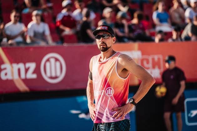 Beach volleyball men Allianz German Beach Tour 2025 Tourstop Bremen 13 06 2025 Jonathan Erdmann Bremen Waterfront Bremen Germany